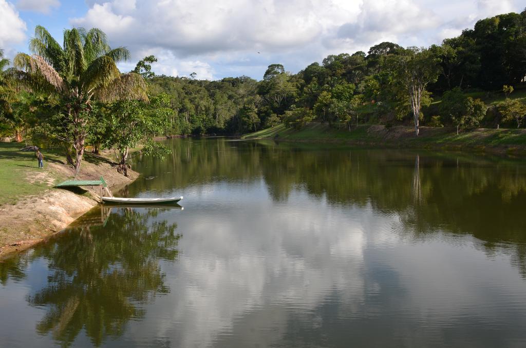 Amazonia Golf Hotelaria E Turismo Sa Rio Preto Da Eva Extérieur photo